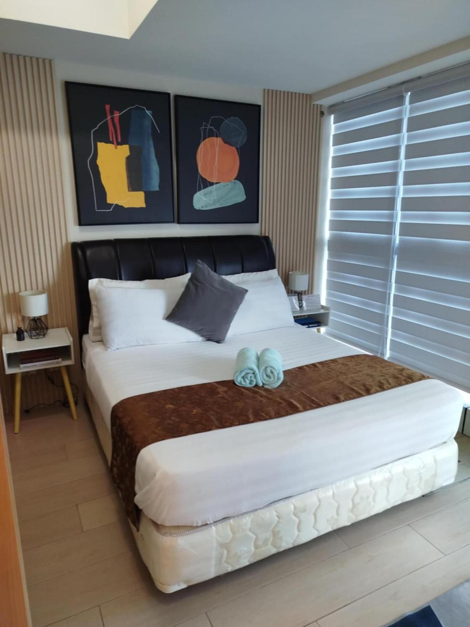 Uptown Parksuites Tower 1 Bgc Taguig Kültér fotó